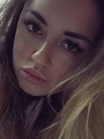 Камилла Миниатюрная Реал фото 3